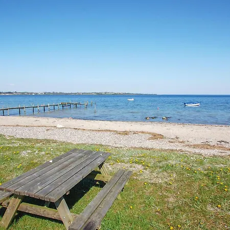 Barsbaeklund Aabenraa Iv *