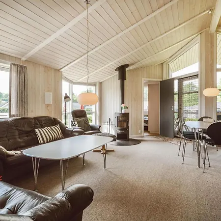 Barsbaeklund Aabenraa Iv *