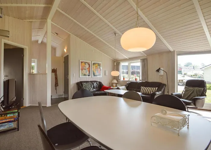 Barsbaeklund Aabenraa Iv *